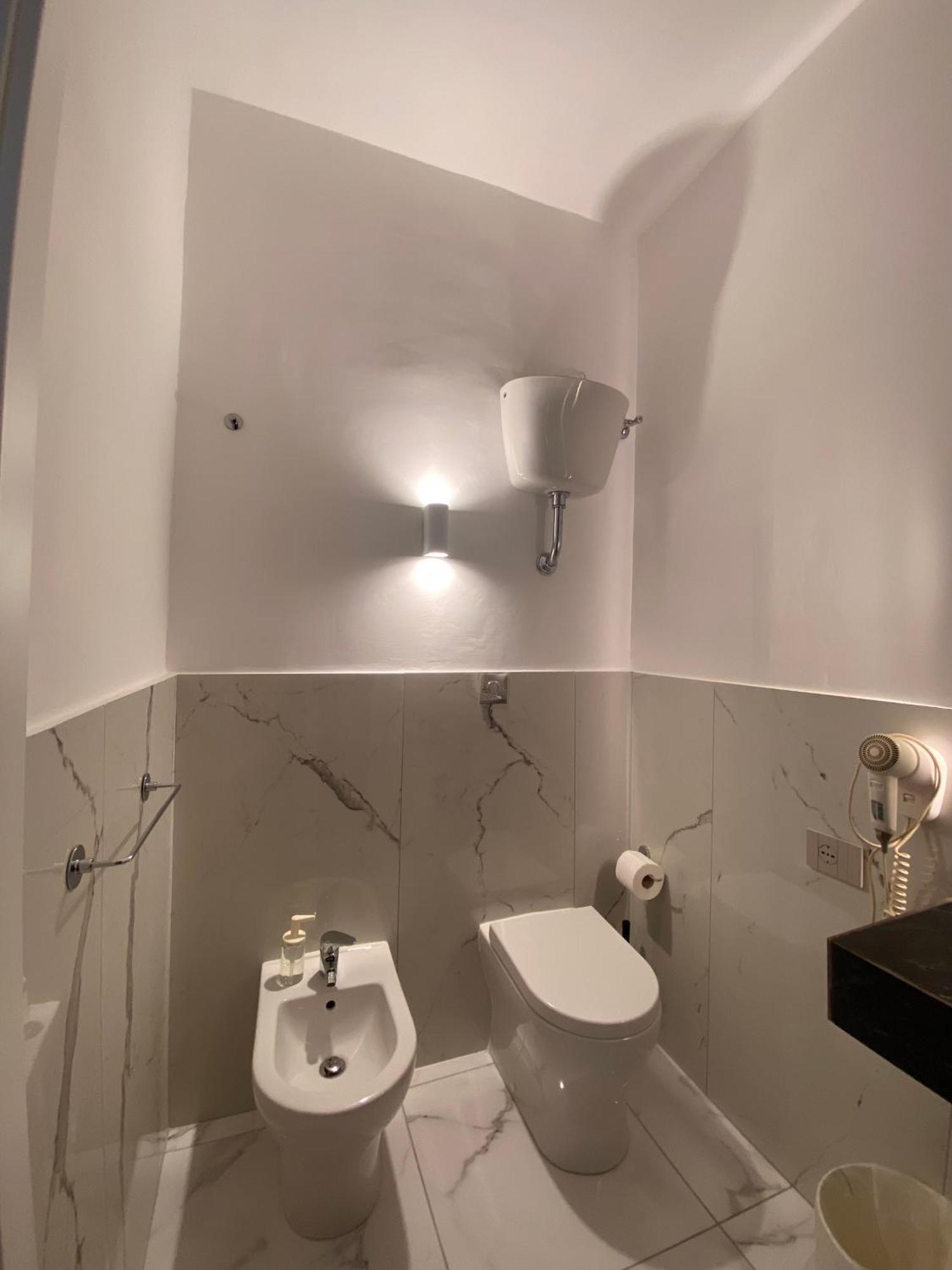 Bed and Breakfast La Dimora Di Marti " Vicino Al Centro Storico Di Napoli" Esterno foto