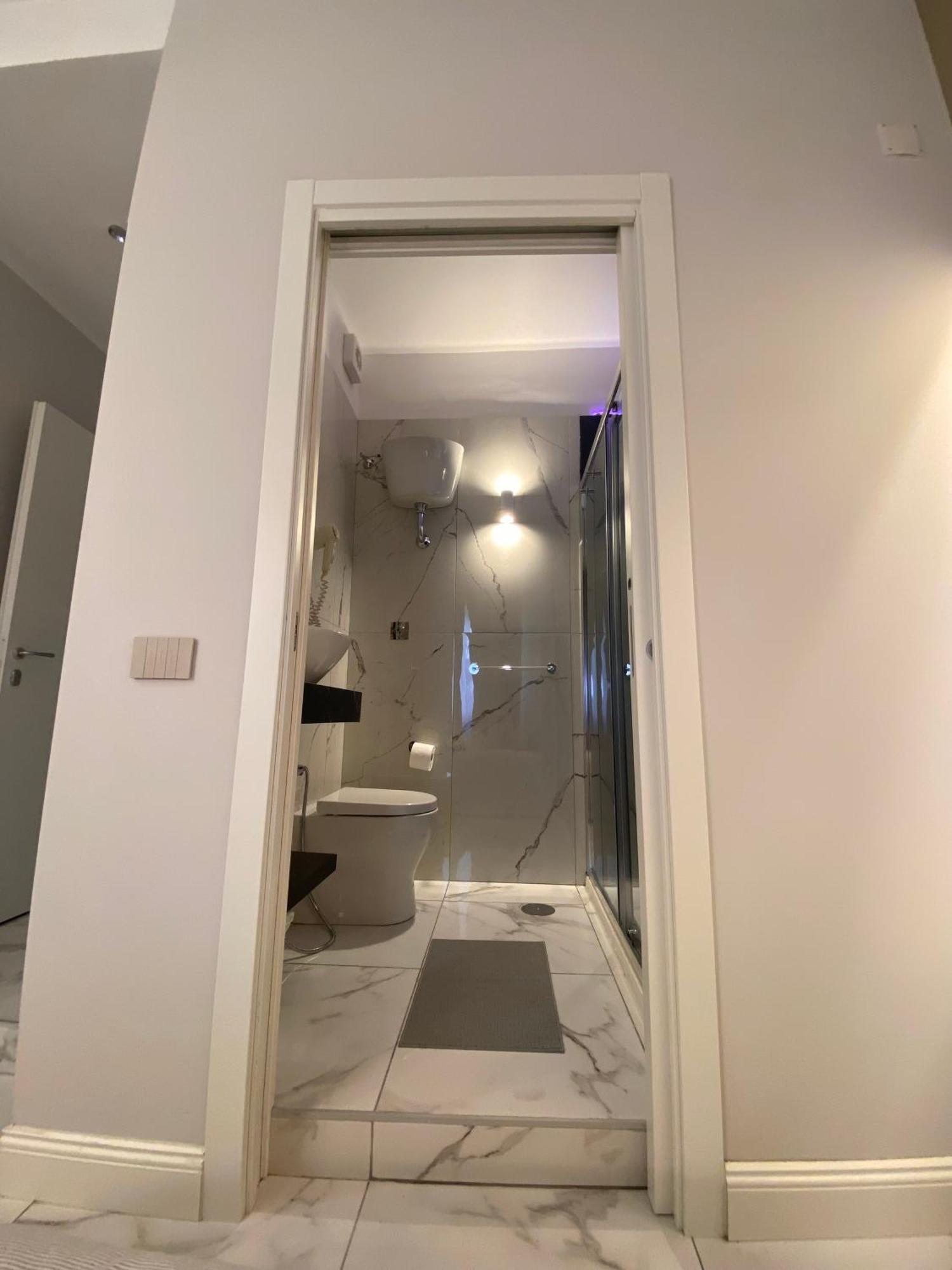 Bed and Breakfast La Dimora Di Marti " Vicino Al Centro Storico Di Napoli" Esterno foto