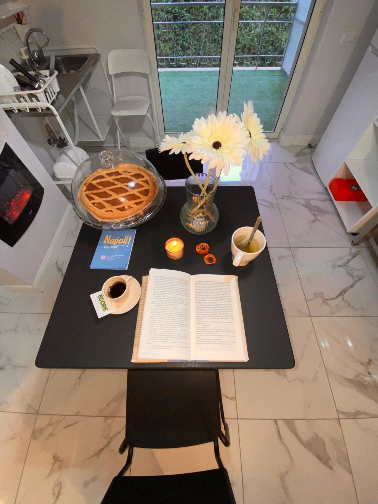 Bed and Breakfast La Dimora Di Marti " Vicino Al Centro Storico Di Napoli" Esterno foto
