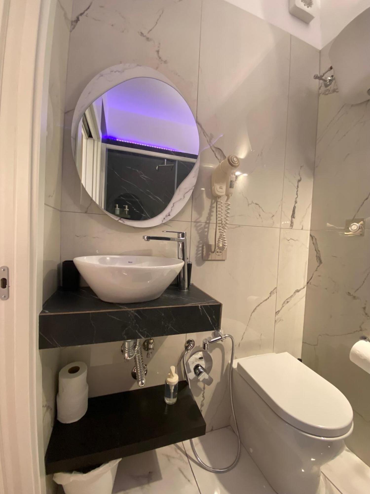 Bed and Breakfast La Dimora Di Marti " Vicino Al Centro Storico Di Napoli" Esterno foto