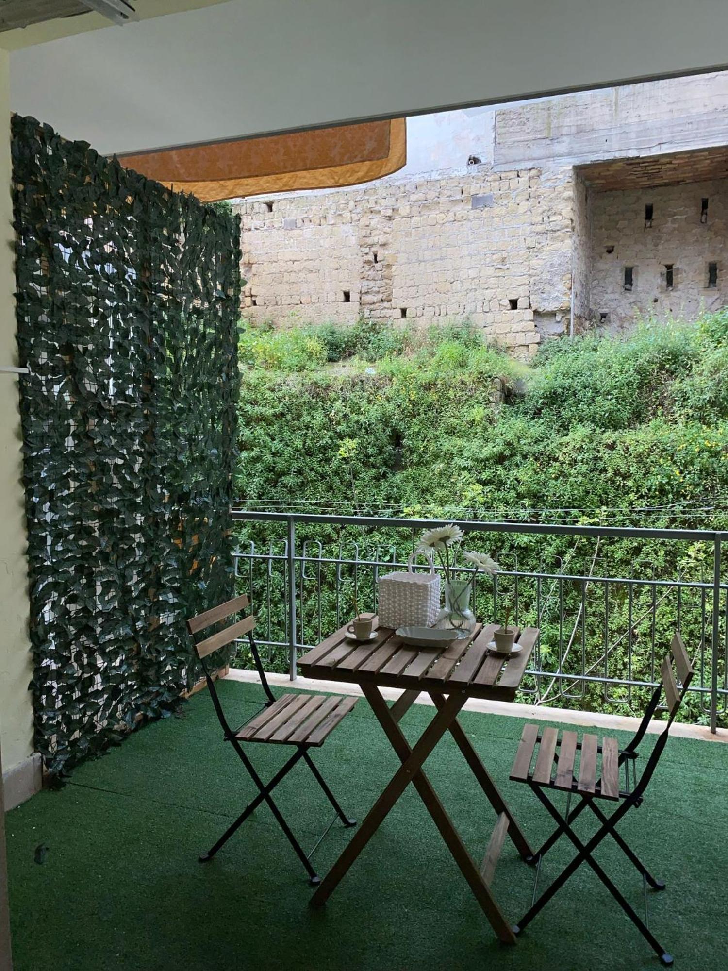 Bed and Breakfast La Dimora Di Marti " Vicino Al Centro Storico Di Napoli" Esterno foto